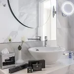 Apartment Center *