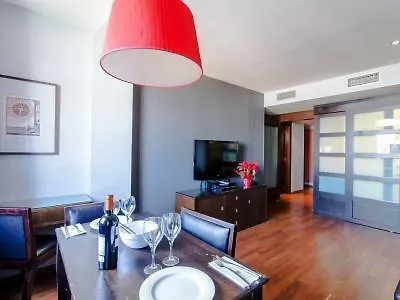 Center Apartment *